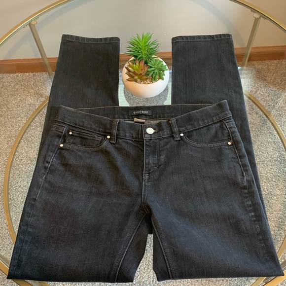 White House Black Market Slim Leg Jeans Size 6R - Picture 4 of 16